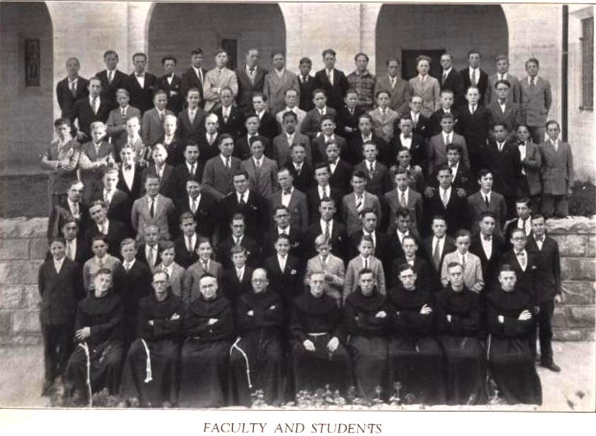 1929 1929 Choir and Student Body Gallery | SasArchive